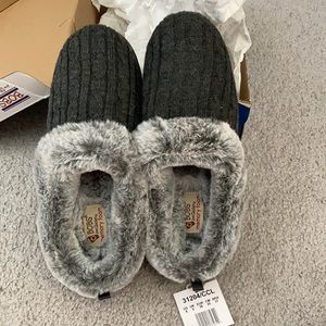 COPY - Bobs Memory Foam slippers